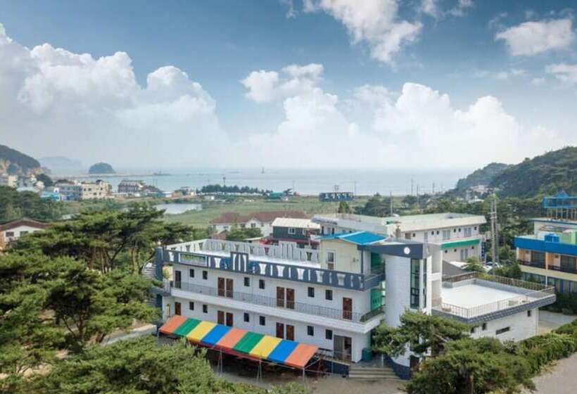 Taean Paradise Pension