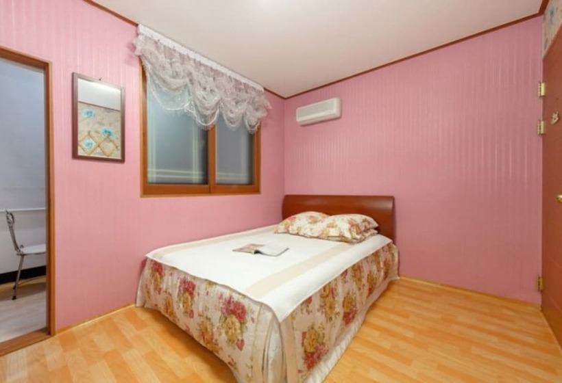 Taean Paradise Pension