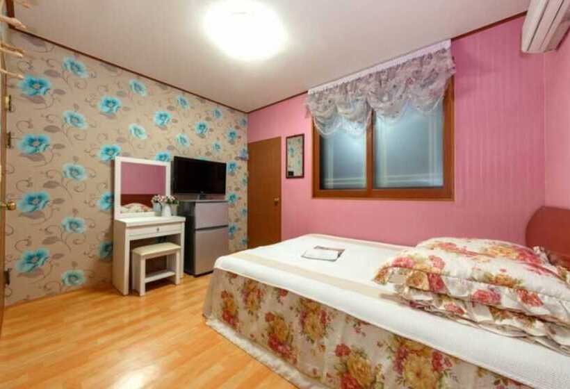 Taean Paradise Pension