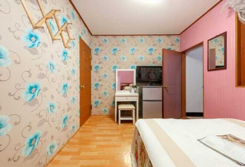 Taean Paradise Pension