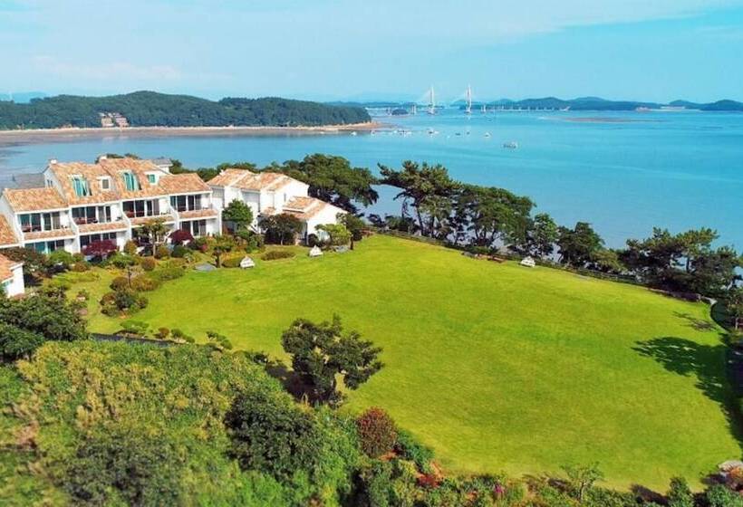 Taean Seapoem Pension