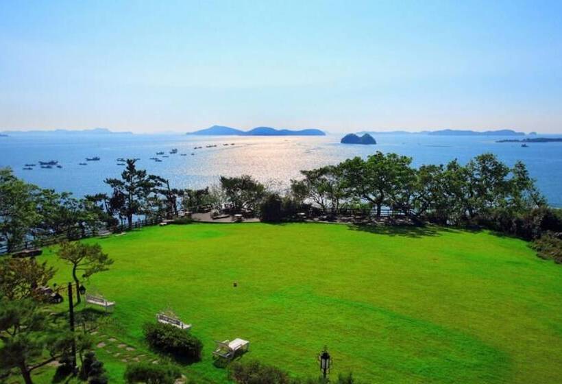 Taean Seapoem Pension