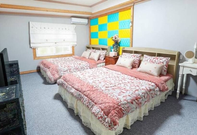 Taean Puppy Land Pension