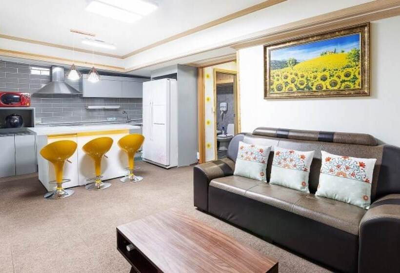 Taean Puppy Land Pension