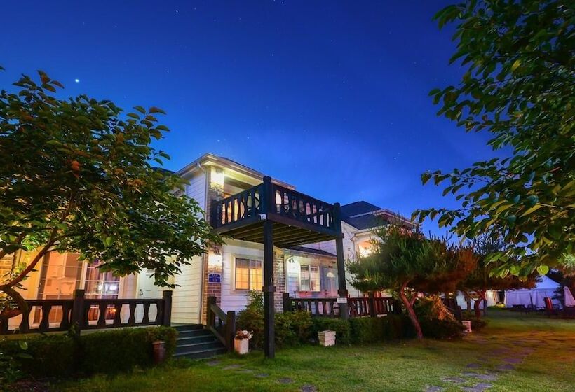 Taean Remember Pension