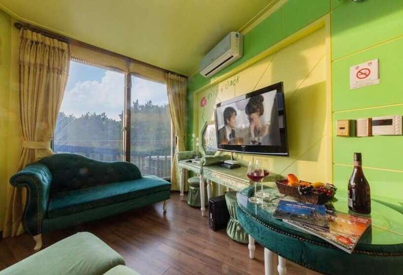 Taean Siesta Pension