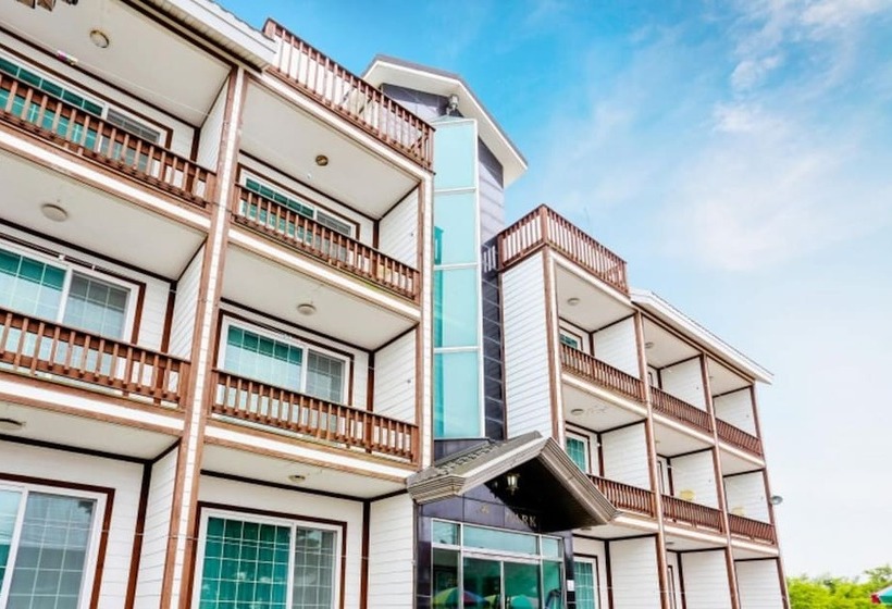 Taean Sinduri Park Pension