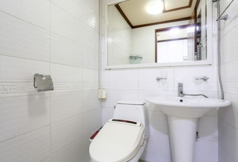 Taean Sinduri Park Pension