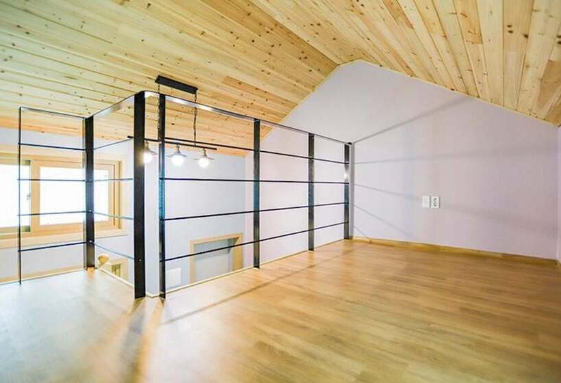 Taean Solbat Pension