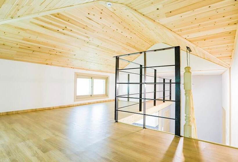 Taean Solbat Pension