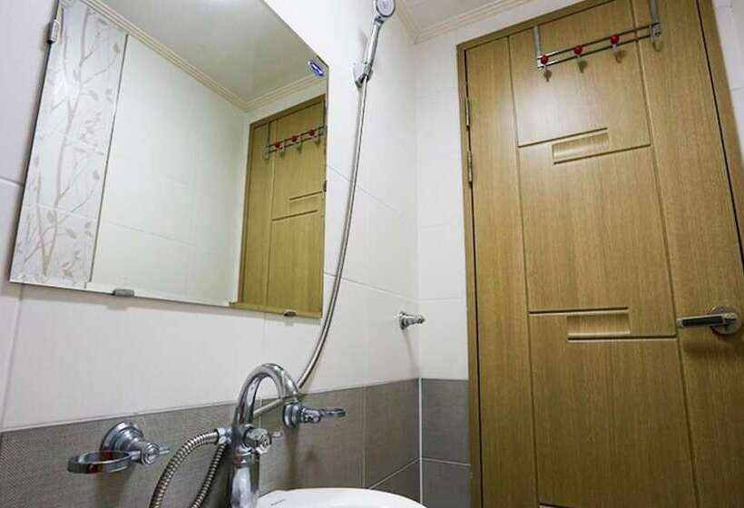 Taean  Ssingssing Pension