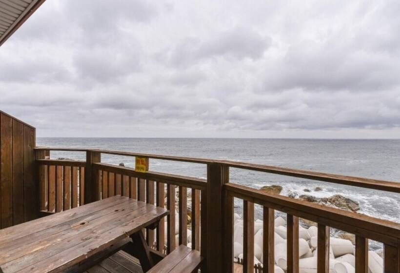 Yeongdeok Taebo Pension