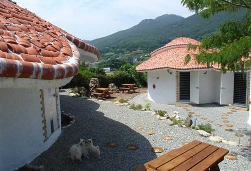 Tongyeong Morning Dew Pension