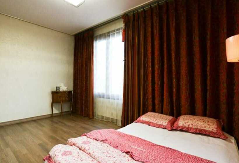 Uljin Dararaeuihaengbok Pension