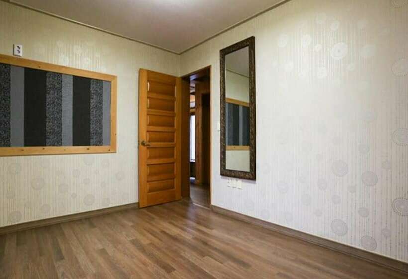 Uljin Dararaeuihaengbok Pension