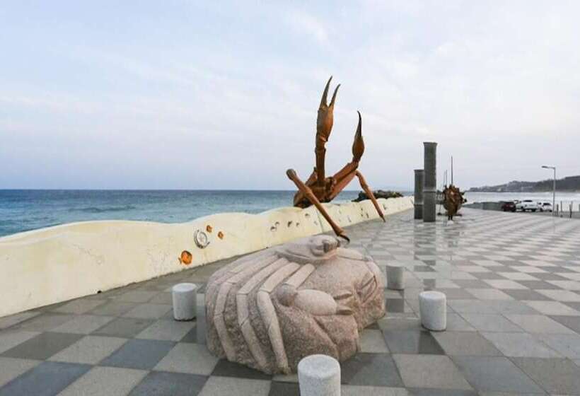 Uljin Dararaeuihaengbok Pension