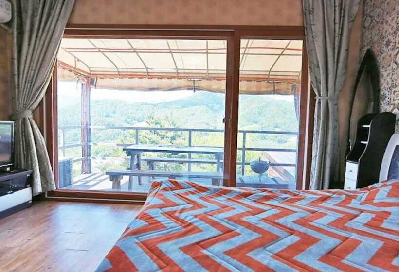 Yanggu Ajinejip Pension