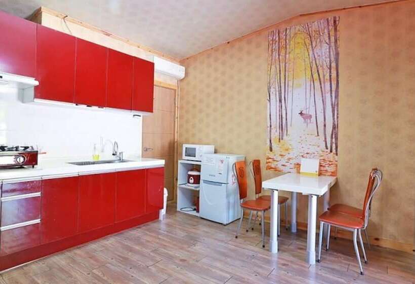 Yanggu Ajinejip Pension