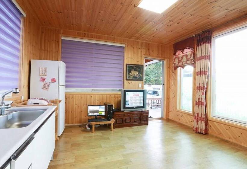 Yanggu Bauyasaenghwar Pension