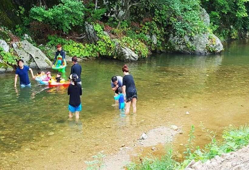 Yangpyeong Byeolbom Pension