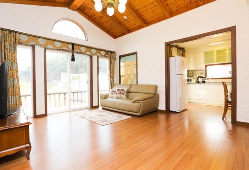 Yangpyeong Byeolbom Pension