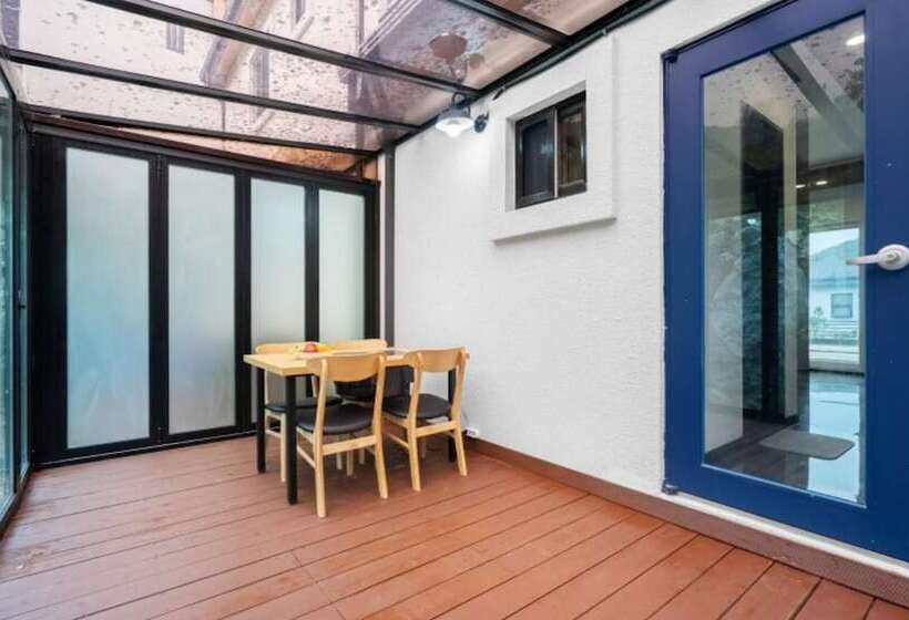 Yangpyeong Chorokbam Pool Villa Pension