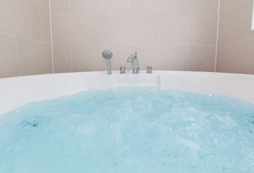 Yangpyeong Pension Abc Pool Villa