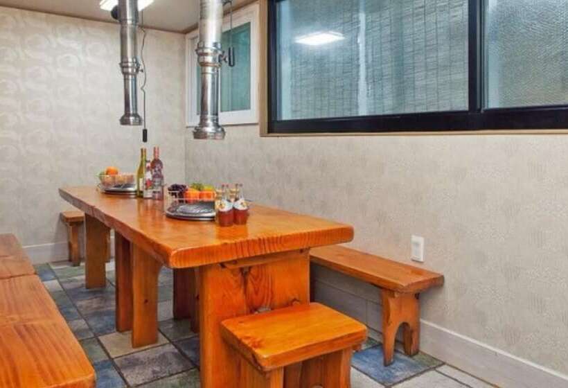 Yangpyeong Pension Abc Pool Villa