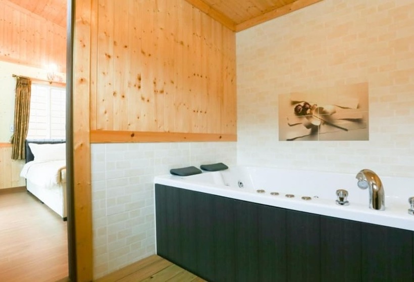 Yangpyeong Popperas Spa Pension