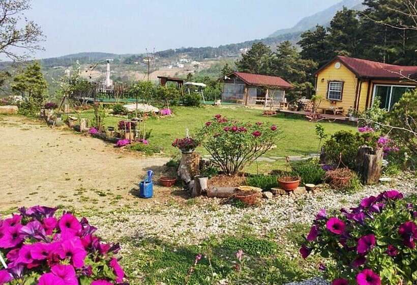 Yangpyeong Shija House Pension