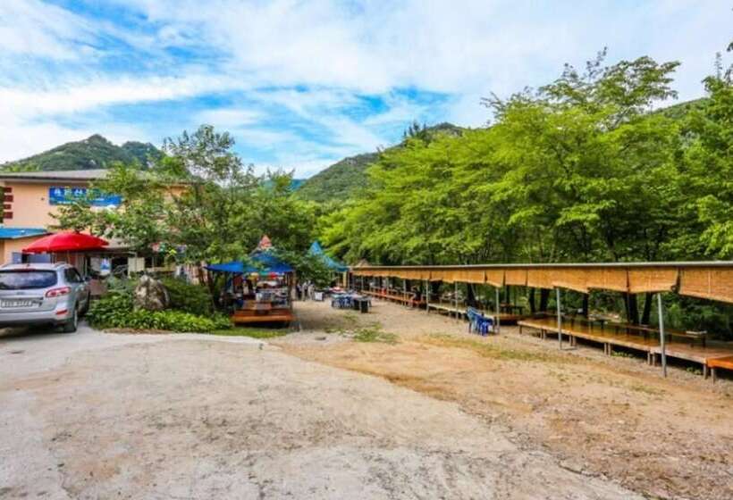 Yangpyeong Yongmunsanjang Pension