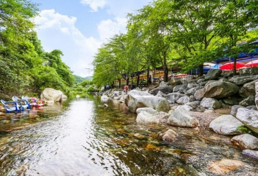 Yangpyeong Yongmunsanjang Pension