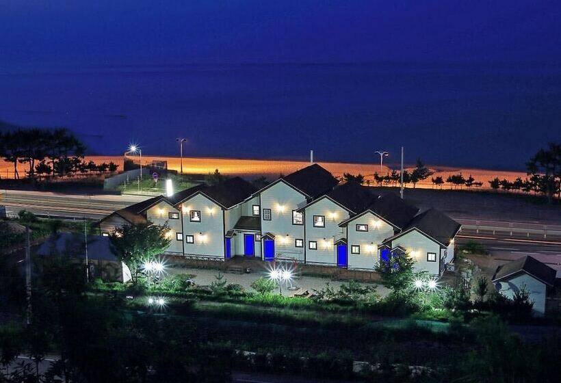 Yangyang Amigas Pension