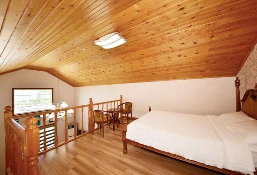 Yangyang Amigas Pension