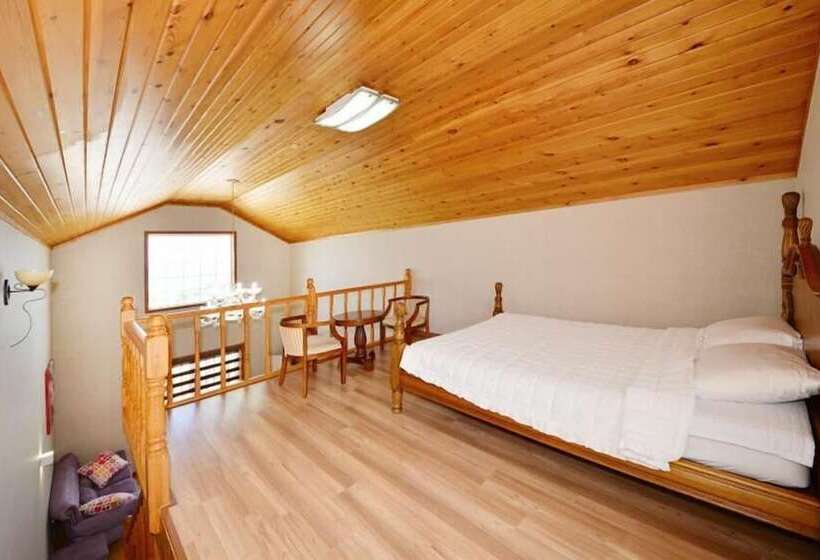 Yangyang Amigas Pension