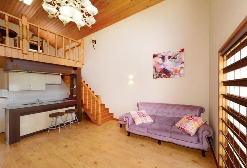 Yangyang Amigas Pension