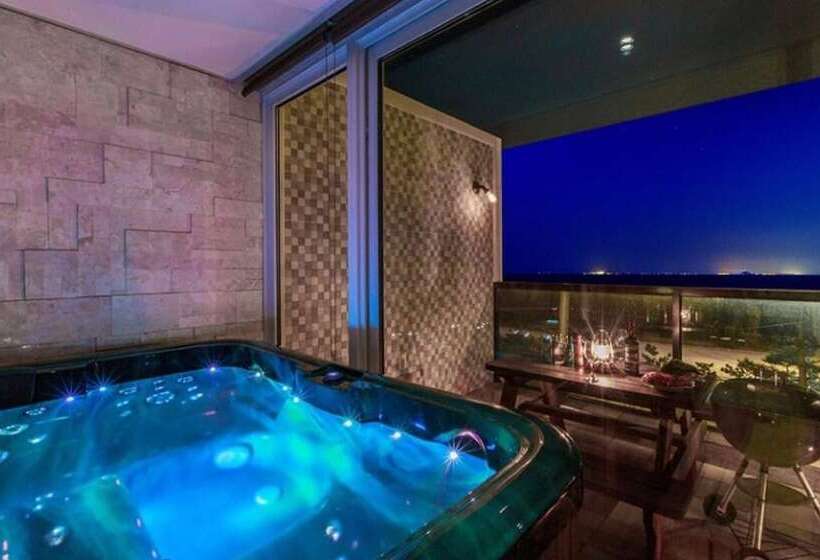 Yangyang Marepino Pension