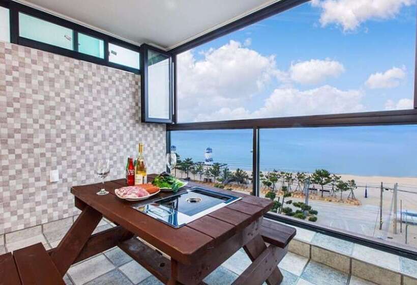 Yangyang Marepino Pension