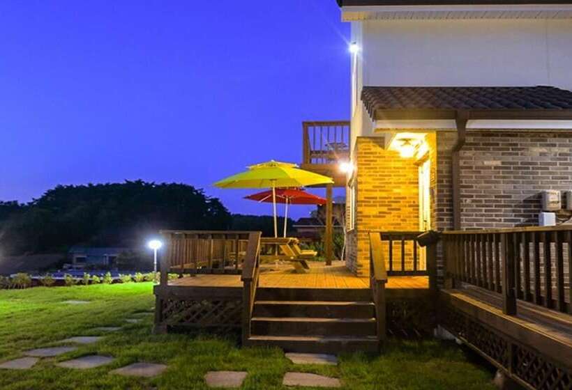 Yangyang Mono Tree Pension