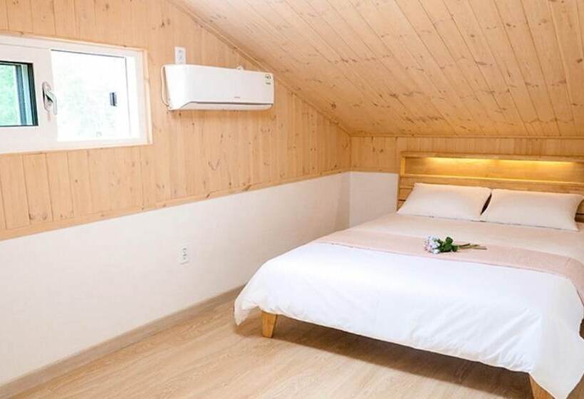 Yangyang Mono Tree Pension