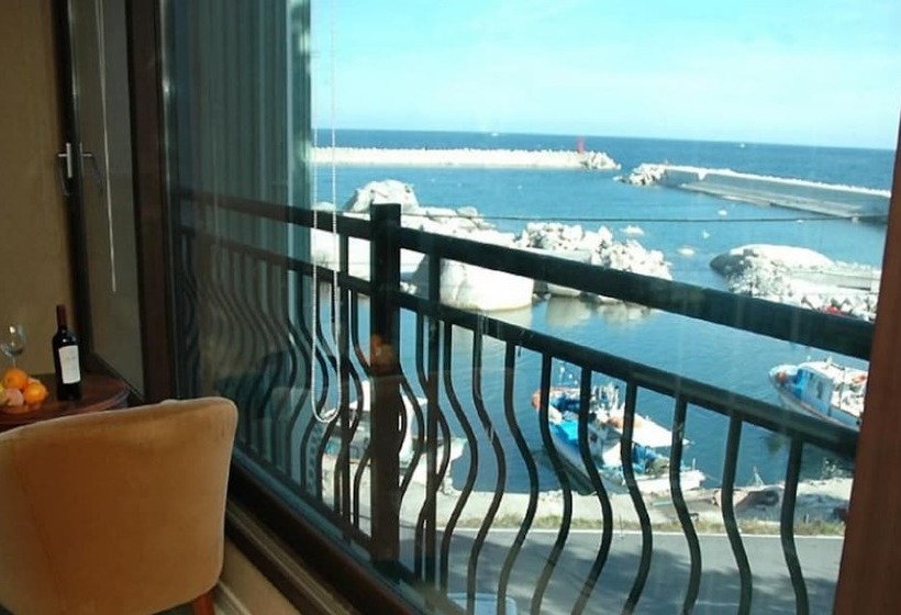 Yangyang Sea Garden Pension