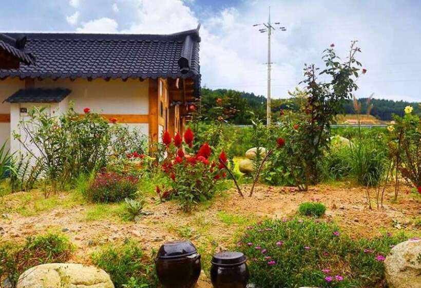 Yangyang Seorak Nadeul Pension