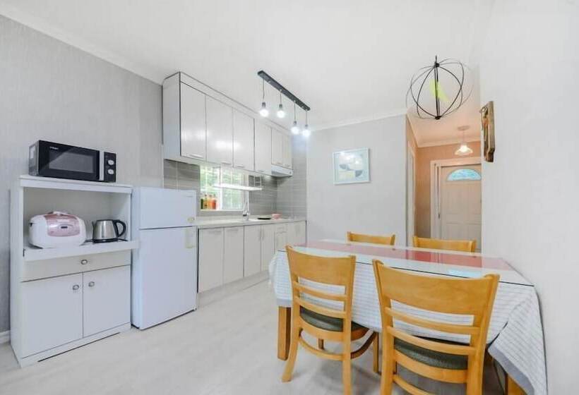 Yangyang Water Sol Valley Pension