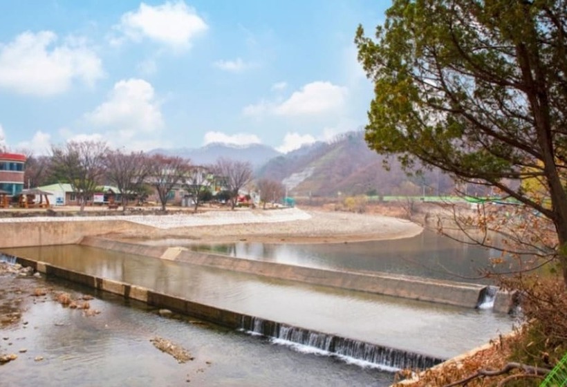 Yeoncheon Pool Kids Spa Pension