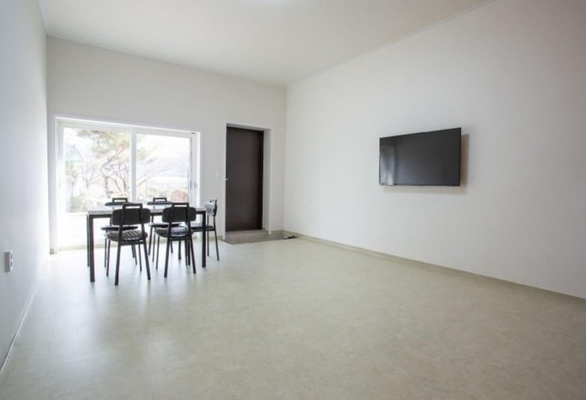 Yeoncheon Wanguijataek Pension