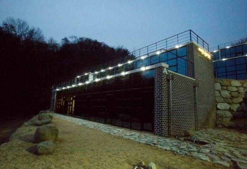 Yeongdeok Bapoom Hill Pension