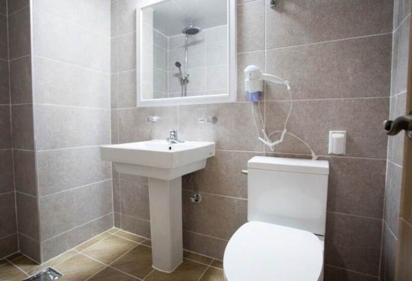 Yeongdeok Bapoom Hill Pension