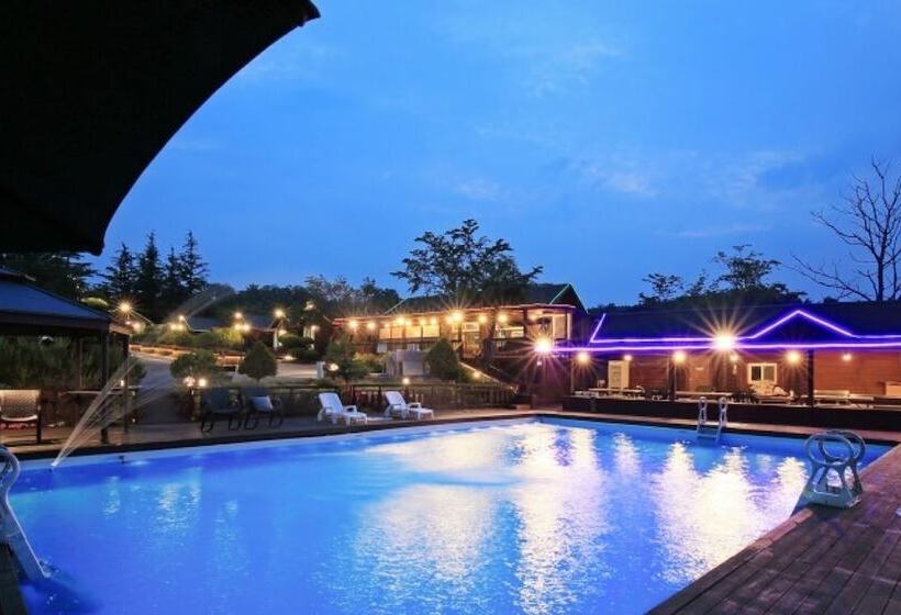 Yeongdeok Samsa Marin Village Pension