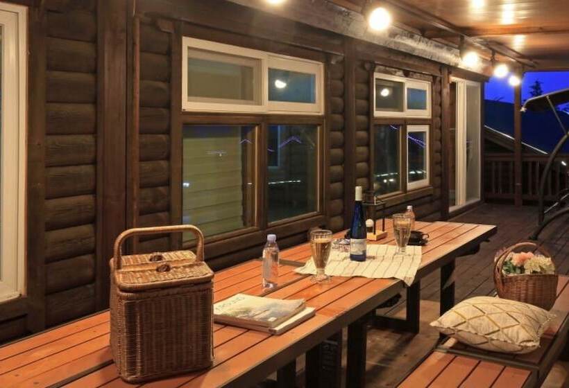 Yeongdeok Samsa Marin Village Pension