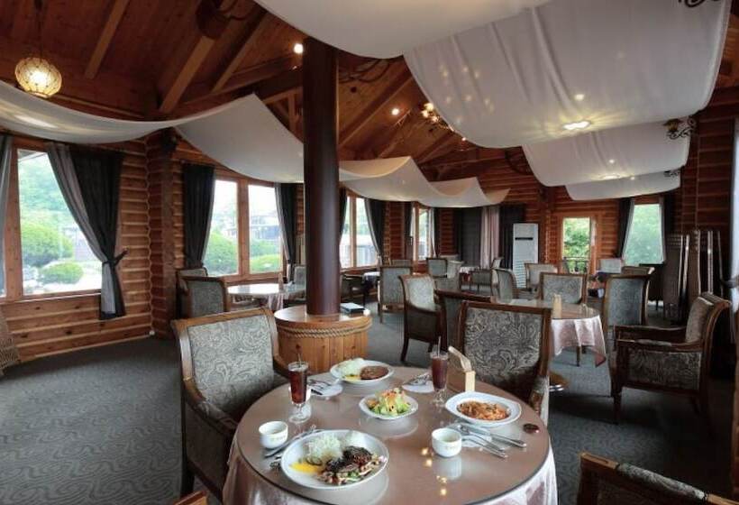 Yeongdeok Samsa Marin Village Pension